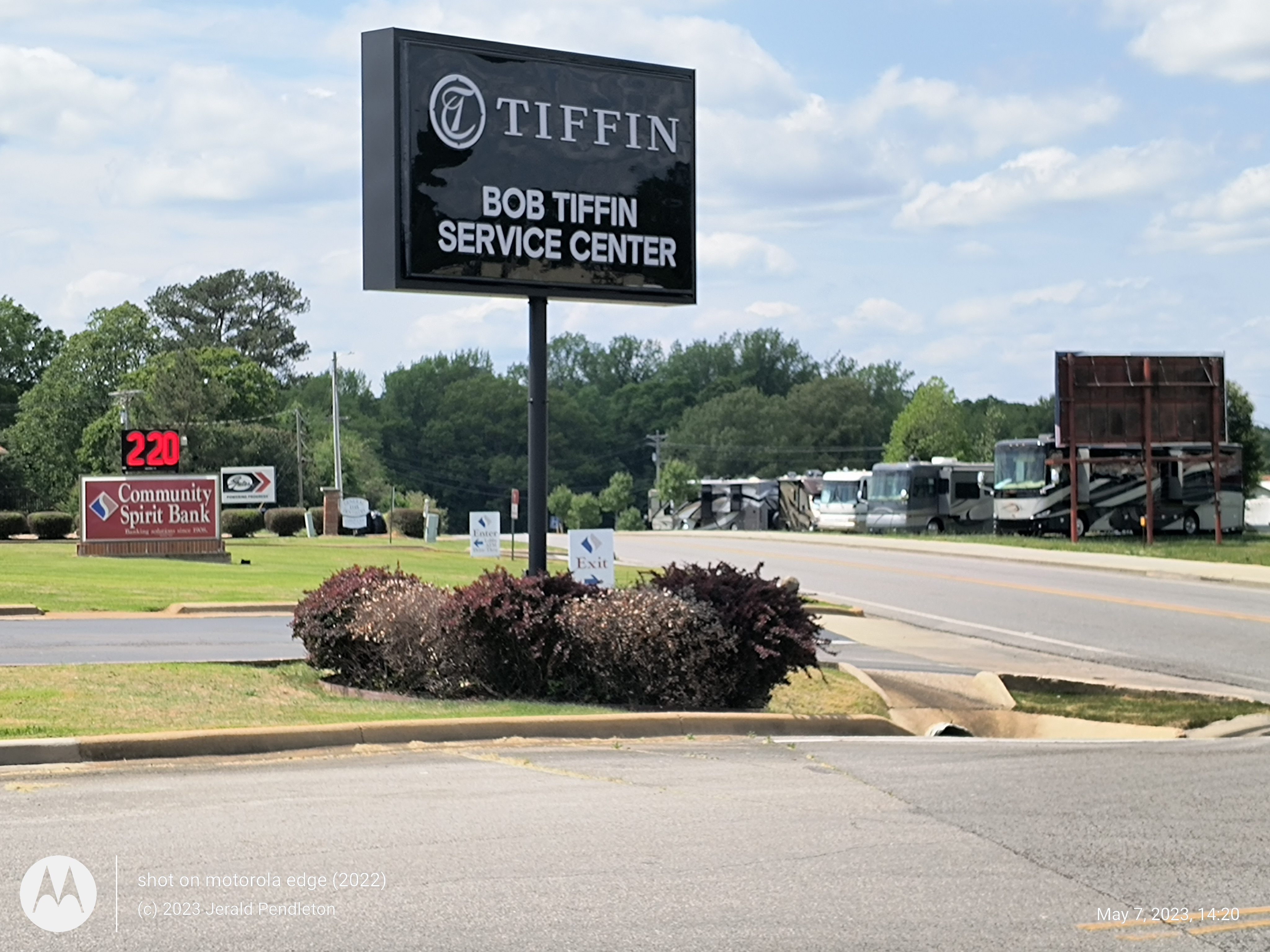 Bob Tiffin Sign